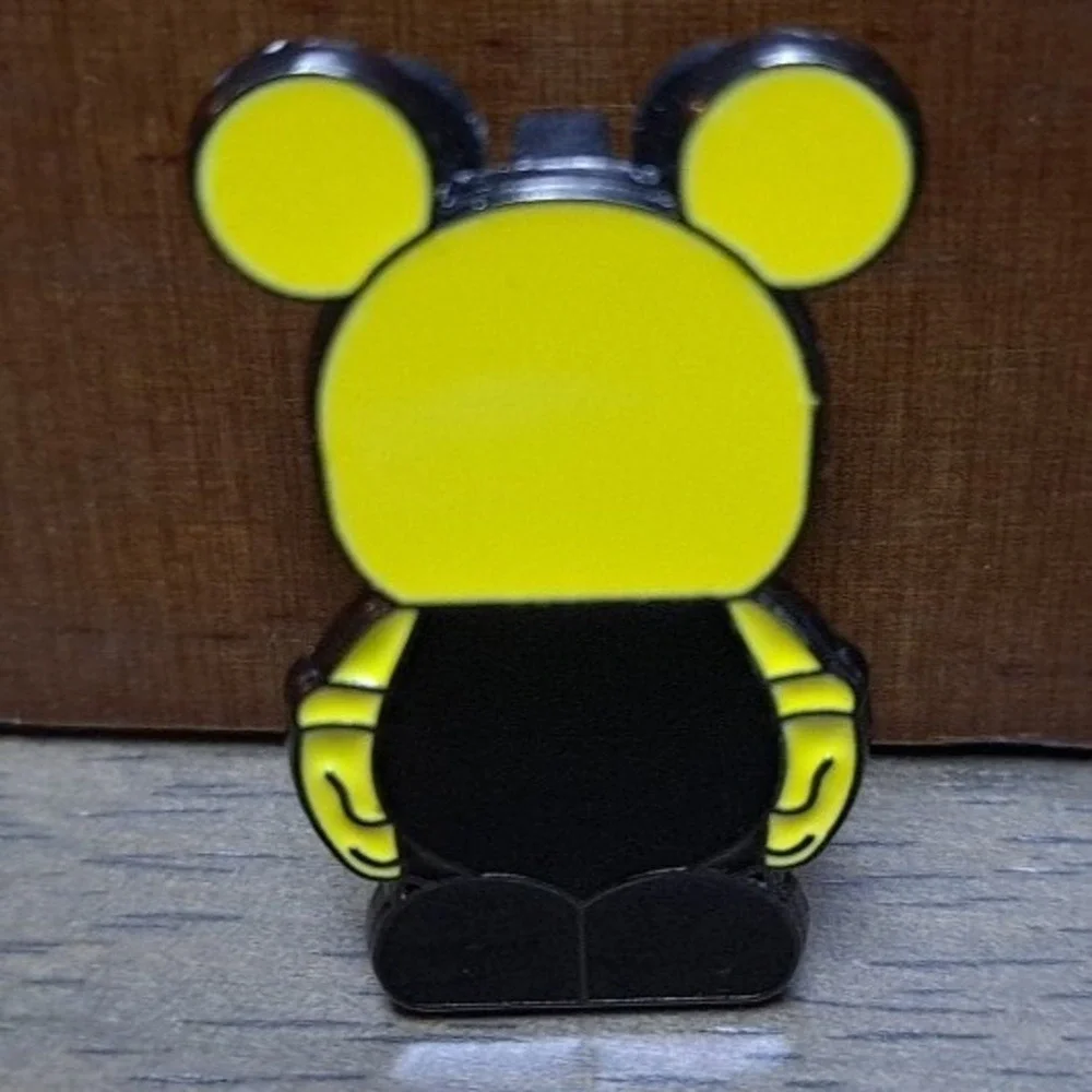 2012‎ Vinylmation Jr Yellow & Black Mickey Mouse Disney Trading Pin
